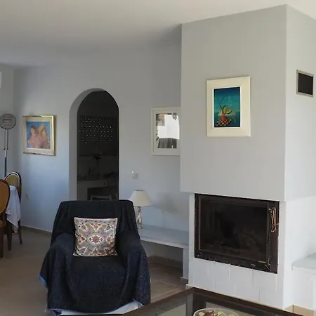 فيلة The Lakehouse *