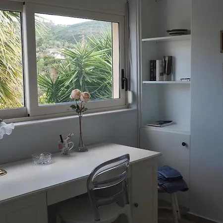 Villa The Lakehouse Lago di Vouliagmeni