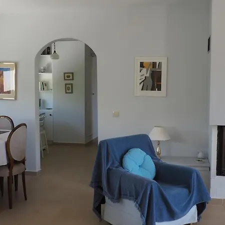 فيلة The Lakehouse *