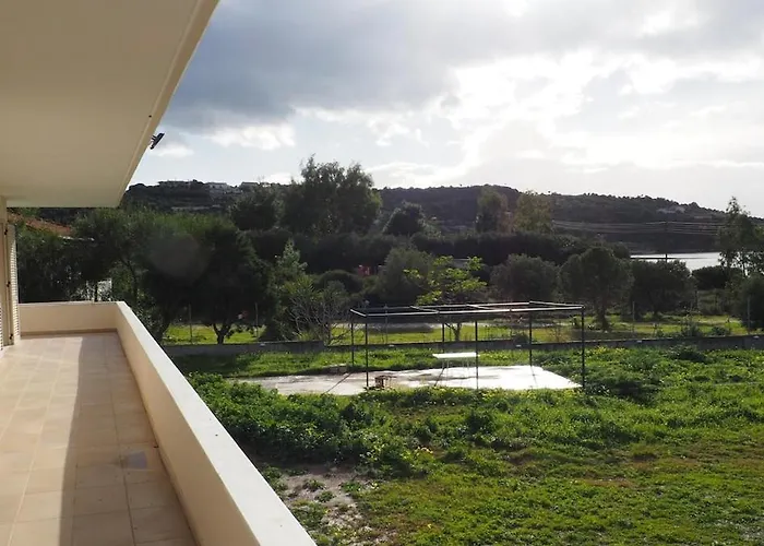 The Lakehouse Βίλα *