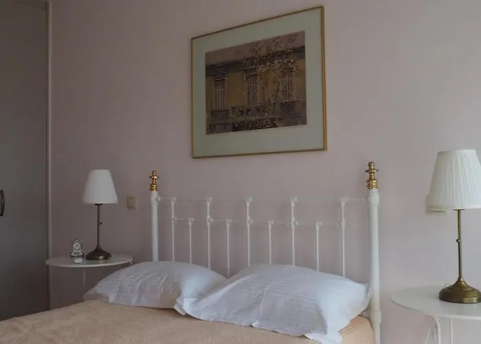 The Lakehouse Limni Vouliagmenis