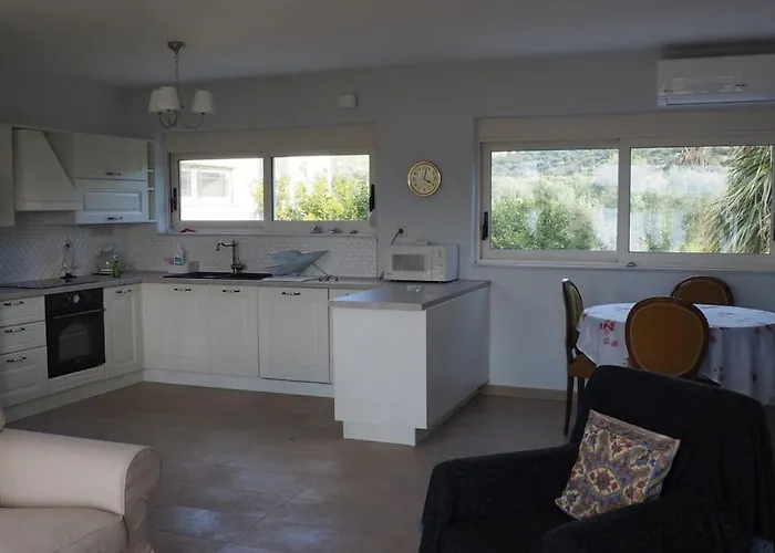 Βίλα The Lakehouse Λίμνη Βουλιαγμάνης