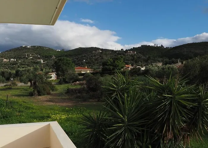 Villa The Lakehouse Limni Vouliagmenis